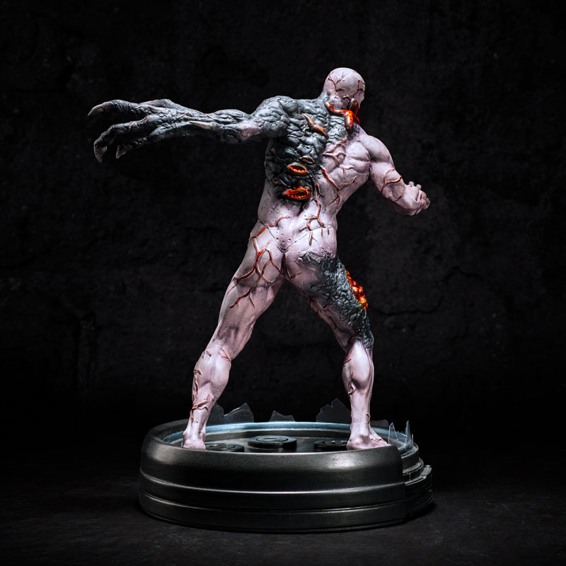 Official Resident Evil Tyrant T-002 Limited Edition Statue